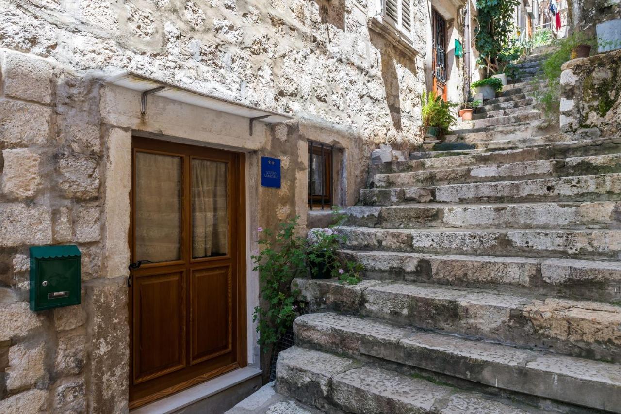 Appartement Old Town Finest à Dubrovnik Extérieur photo
